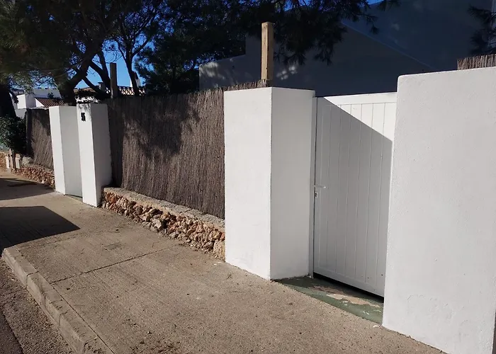 Delfines קאלה בלנקה