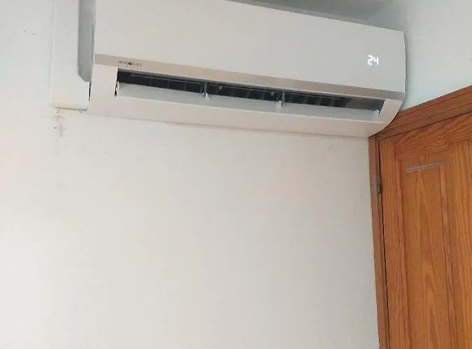 Delfines קאלה בלנקה