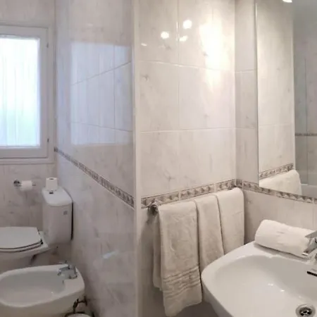 Delfines 卡拉布兰卡