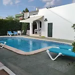 Delfines Apartman *
