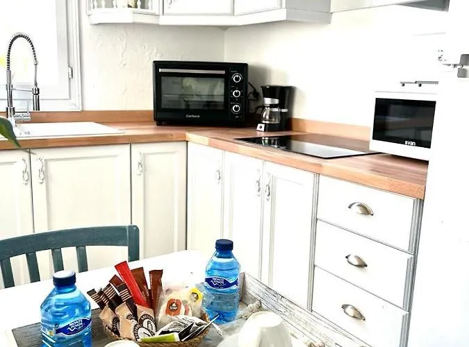 Delfines Apartment Cala Blanca (Menorca)