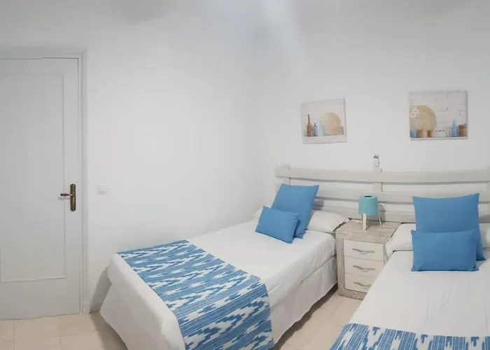 Apartment Delfines Cala Blanca (Menorca)
